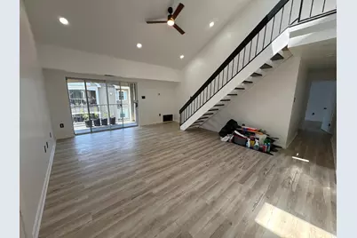 72304 Delaire Landing Road #304, Philadelphia, PA 19114 - Photo 14