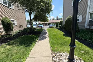 72304 Delaire Landing Rd, Philadelphia, PA 19114 - Photo 4