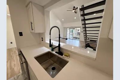 72304 Delaire Landing Road #304, Philadelphia, PA 19114 - Photo 20