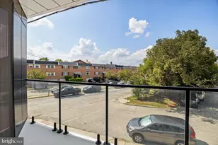 527 Brown St, Philadelphia, PA 19123 - Photo 8