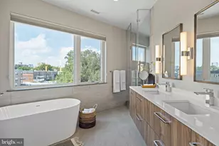 527 Brown St, Philadelphia, PA 19123 - Photo 24