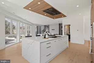527 Brown St, Philadelphia, PA 19123 - Photo 10