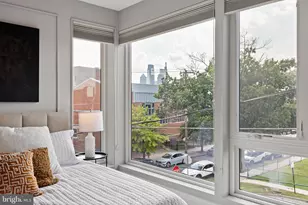 527 Brown St, Philadelphia, PA 19123 - Photo 22