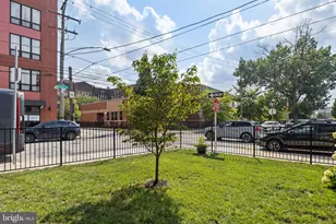 527 Brown St, Philadelphia, PA 19123 - Photo 56