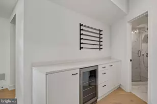 527 Brown St, Philadelphia, PA 19123 - Photo 40