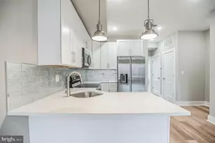 2216 Emerald St, Philadelphia, PA 19125 - Photo 4