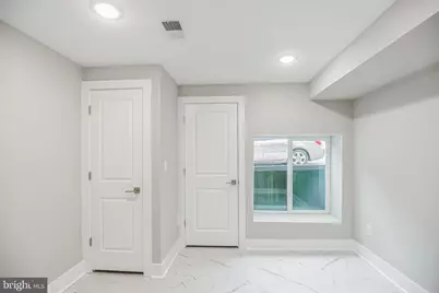 2216 Emerald Street #UNIT A, Philadelphia, PA 19125 - Photo 24