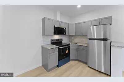 2600 S 7th Street #1ST REAR, Philadelphia, PA 19148 - Photo 2