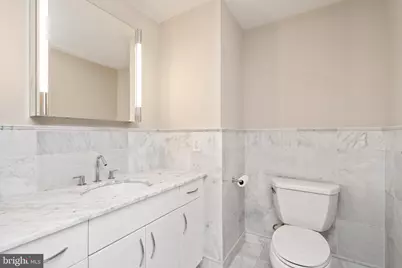 219 S 18th Street #709, Philadelphia, PA 19103 - Photo 24