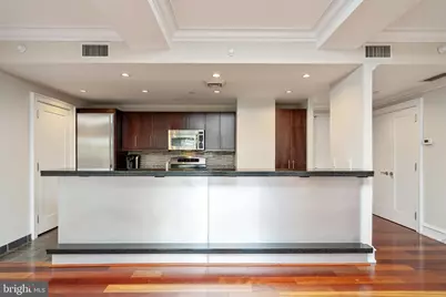 219 S 18th Street #709, Philadelphia, PA 19103 - Photo 8