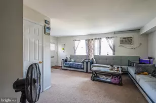 1728 Borbeck Ave, Philadelphia, PA 19111 - Photo 10