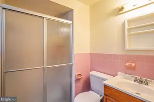 1728 Borbeck Ave, Philadelphia, PA 19111 - Photo 18