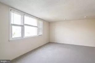 1728 Borbeck Ave, Philadelphia, PA 19111 - Photo 10