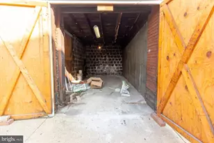 3127 Cedar St, Philadelphia, PA 19134 - Photo 18