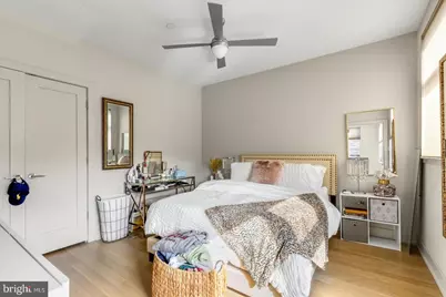 1646 S 12th Street #201, Philadelphia, PA 19148 - Photo 14