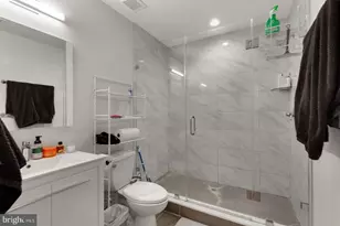 385 Martin St, Philadelphia, PA 19128 - Photo 12