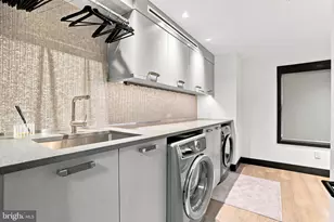 2504 Delancey Pl, Philadelphia, PA 19103 - Photo 14