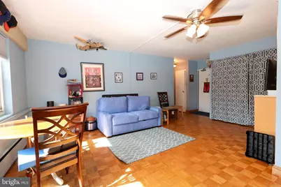 118 S 21st Street #1211, Philadelphia, PA 19103 - Photo 4