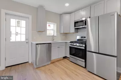 2946 S 15th Street, Philadelphia, PA 19145 - Photo 12