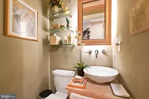 820 S 4th St, Philadelphia, PA 19147 - Photo 6