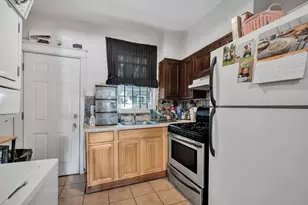 1913 S Beechwood St, Philadelphia, PA 19145 - Photo 6