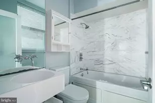 2211 South St, Philadelphia, PA 19146 - Photo 10
