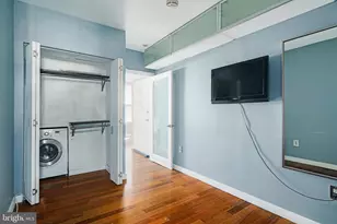 2211 South St, Philadelphia, PA 19146 - Photo 8