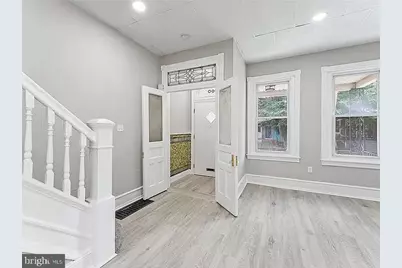 100 W Sharpnack Street, Philadelphia, PA 19119 - Photo 4