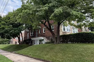 1334 E Cardeza St, Philadelphia, PA 19119 - Photo 2