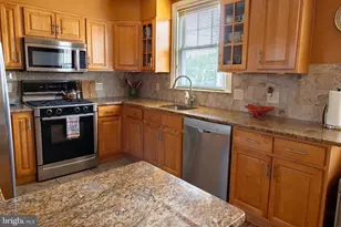 1334 E Cardeza St, Philadelphia, PA 19119 - Photo 6