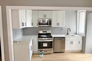 406 Kingsley St, Philadelphia, PA 19128 - Photo 2