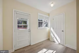 467 Ripka St, Philadelphia, PA 19128 - Photo 6