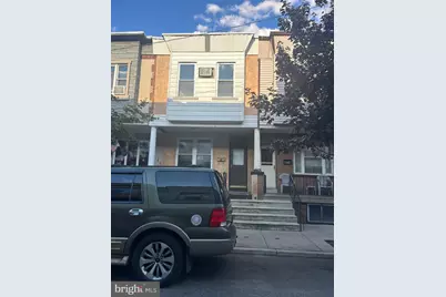 2429 S Lawrence Street, Philadelphia, PA 19148 - Photo 1