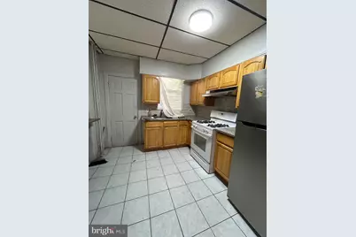 2429 S Lawrence Street, Philadelphia, PA 19148 - Photo 8