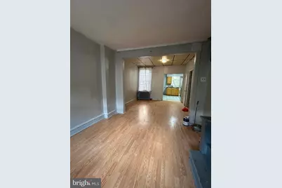 2429 S Lawrence Street, Philadelphia, PA 19148 - Photo 2