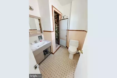 2325 Oakmont Street, Philadelphia, PA 19152 - Photo 16