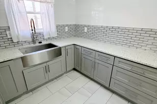 2325 Oakmont St, Philadelphia, PA 19152 - Photo 8