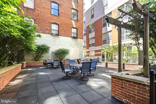 130 N 2nd St, Philadelphia, PA 19106 - Photo 6