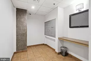 130 N 2nd St, Philadelphia, PA 19106 - Photo 8