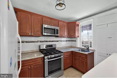 403 W Annsbury Street, Philadelphia, PA 19140 - Photo 14