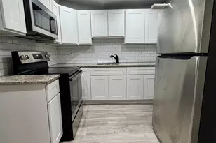 1724 Saint Pauls St, Philadelphia, PA 19140 - Photo 6