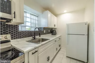 6515 N Park Avenue, Philadelphia, PA 19126 - Photo 16