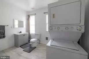 6515 N Park Ave, Philadelphia, PA 19126 - Photo 8