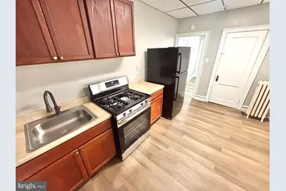 223 S 49th Street #2F, Philadelphia, PA 19139 - Photo 8