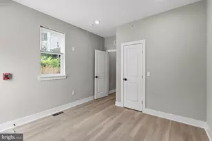 856 N 19th St, Philadelphia, PA 19130 - Photo 4