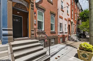 856 N 19th St, Philadelphia, PA 19130 - Photo 14