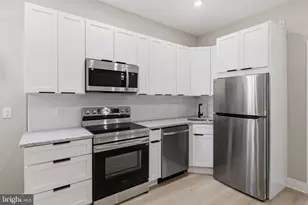 856 N 19th St, Philadelphia, PA 19130 - Photo 2