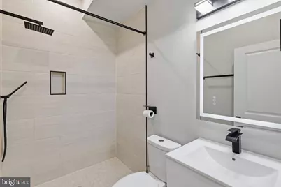 856 N 19th Street #3, Philadelphia, PA 19130 - Photo 6