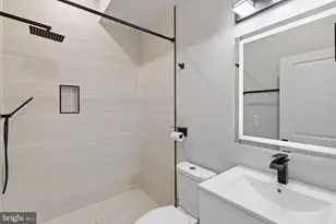 856 N 19th St, Philadelphia, PA 19130 - Photo 6