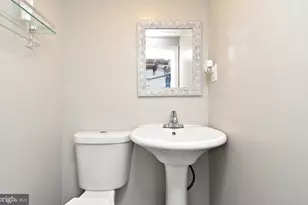7442 E Walnut Ln, Philadelphia, PA 19138 - Photo 28
